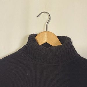 XL Croft and barrow turtleneck black pullover
